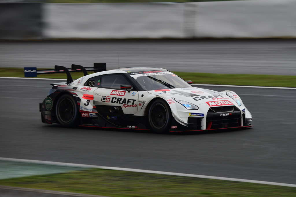 マコヴィッキィ＆平手