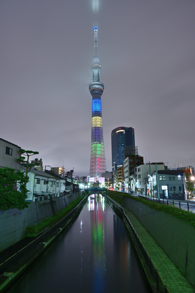 東京オリンピックまであと３７５日のスカイツリー
