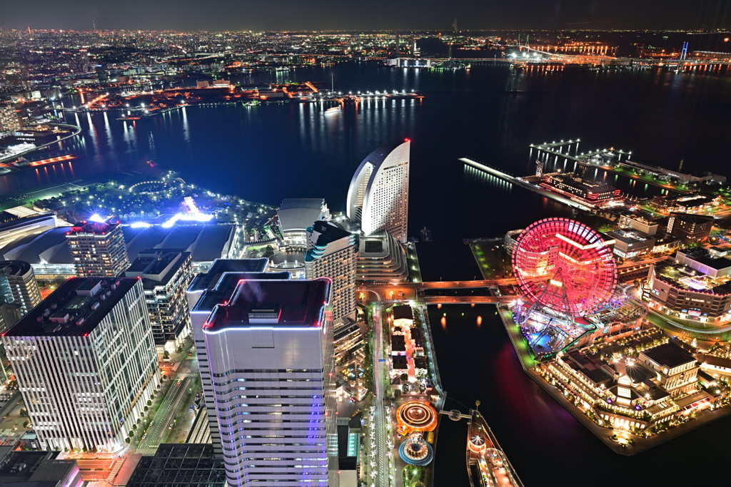yokohama ランドマークタワーからの夜景