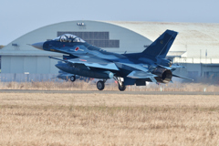 F2(築城基地）