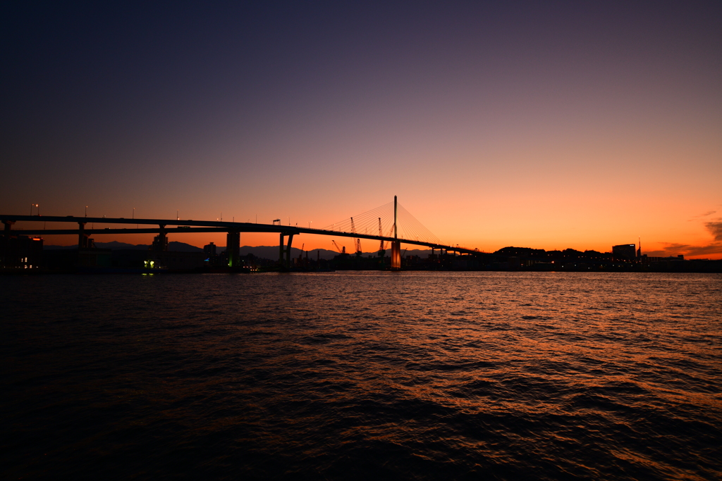那の津の夕焼け