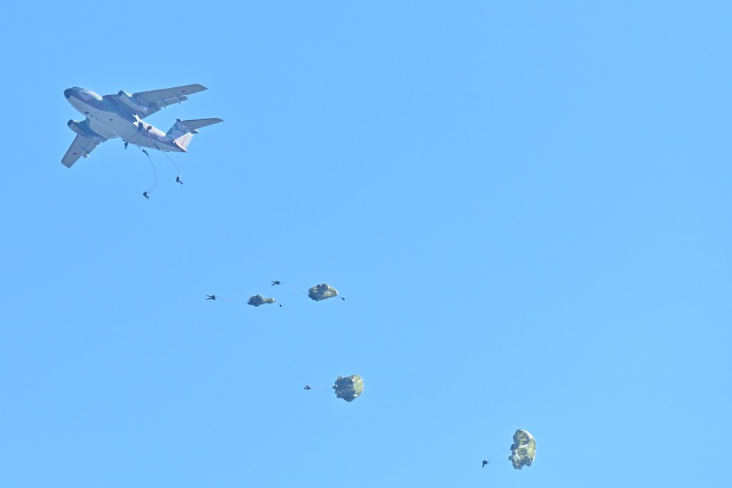 C-1陸自空挺降下