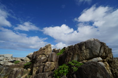 空と奇岩