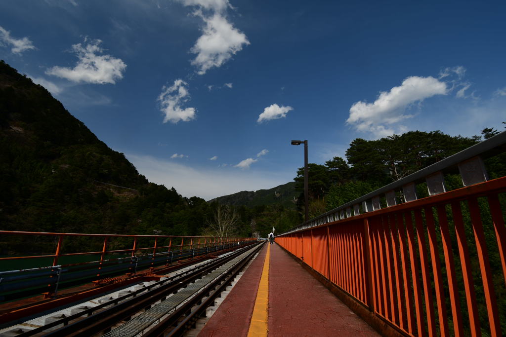 湖上駅から