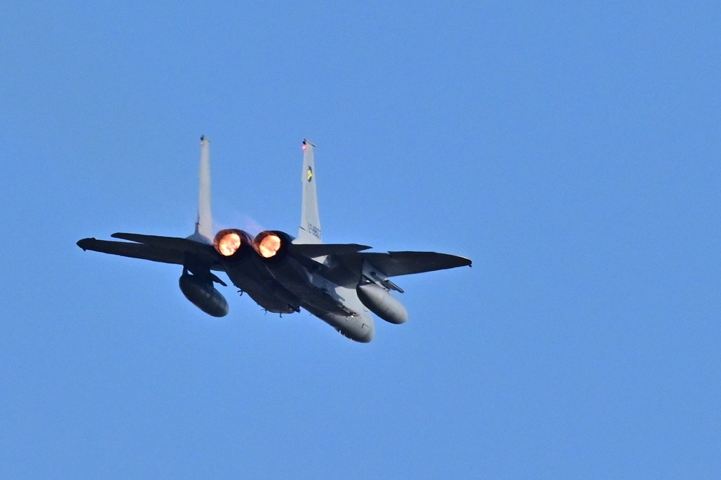 F15J