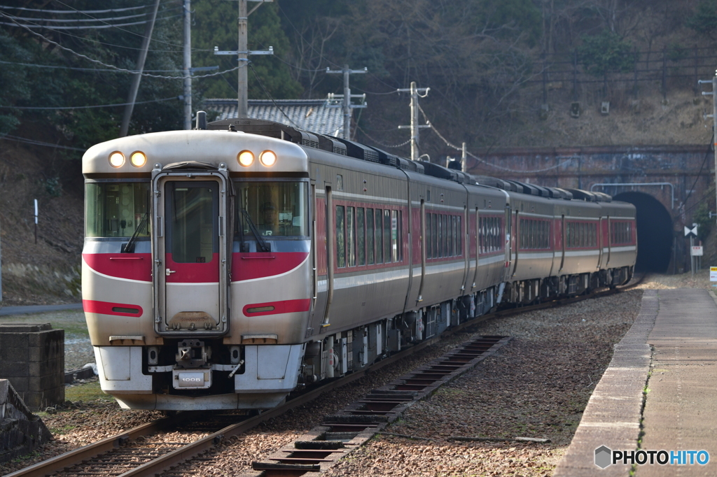 キハ189　特急「はまかぜ4号」鎧駅