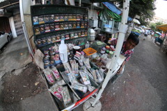 噛みタバコ「キンマ屋さん」ヤンゴン　ミャンマー