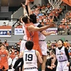 肉弾戦　