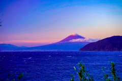 夕暮れの富士と駿河湾