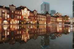 東京駅リフレクション