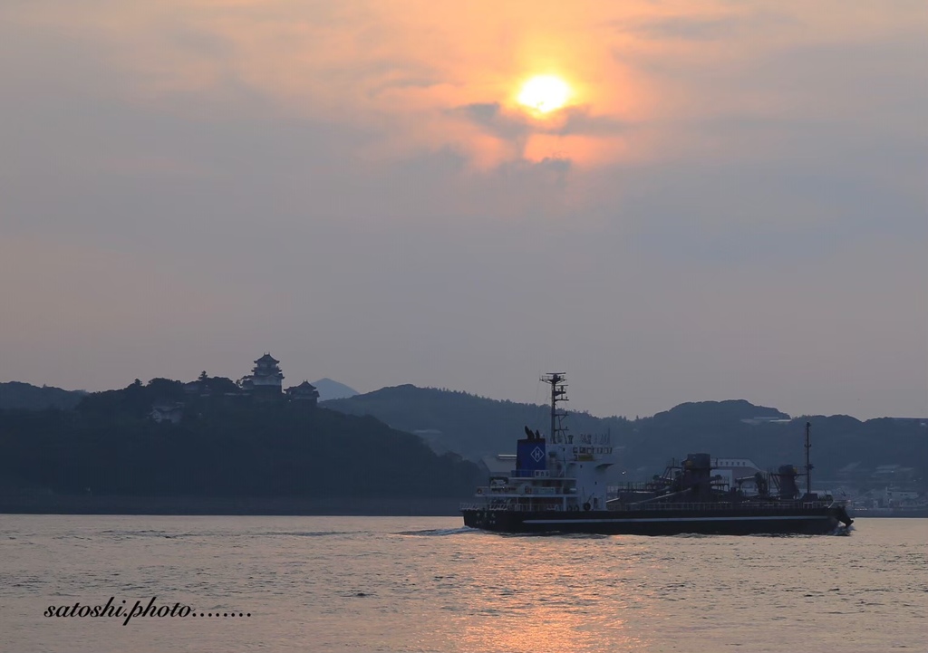 静かなる夕景