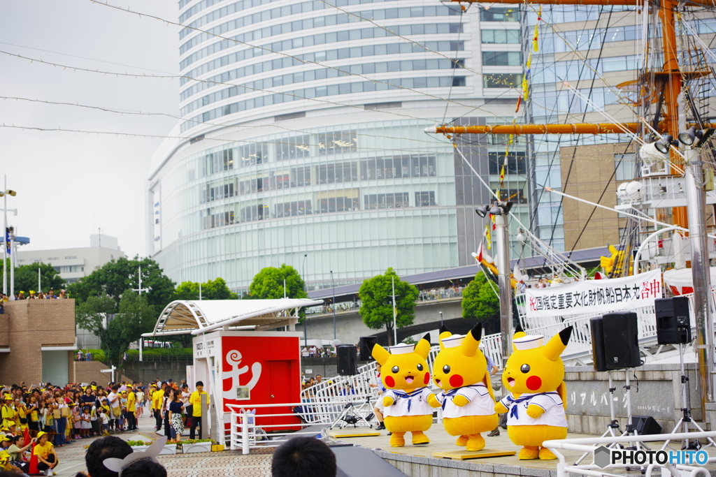 狂黄の宴 ピカチュウカーニバル