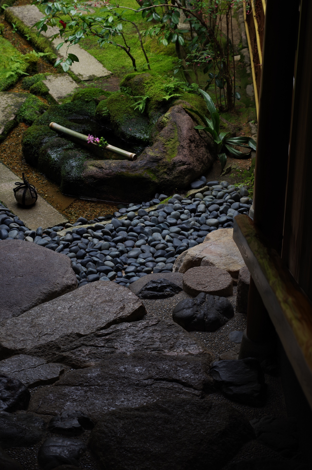 金沢 武家屋敷 茶室から出たところ