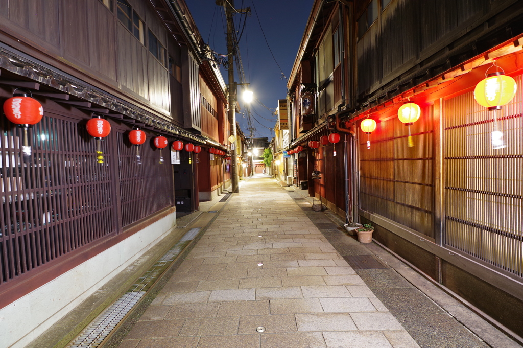 金沢 ひがし茶屋街夜