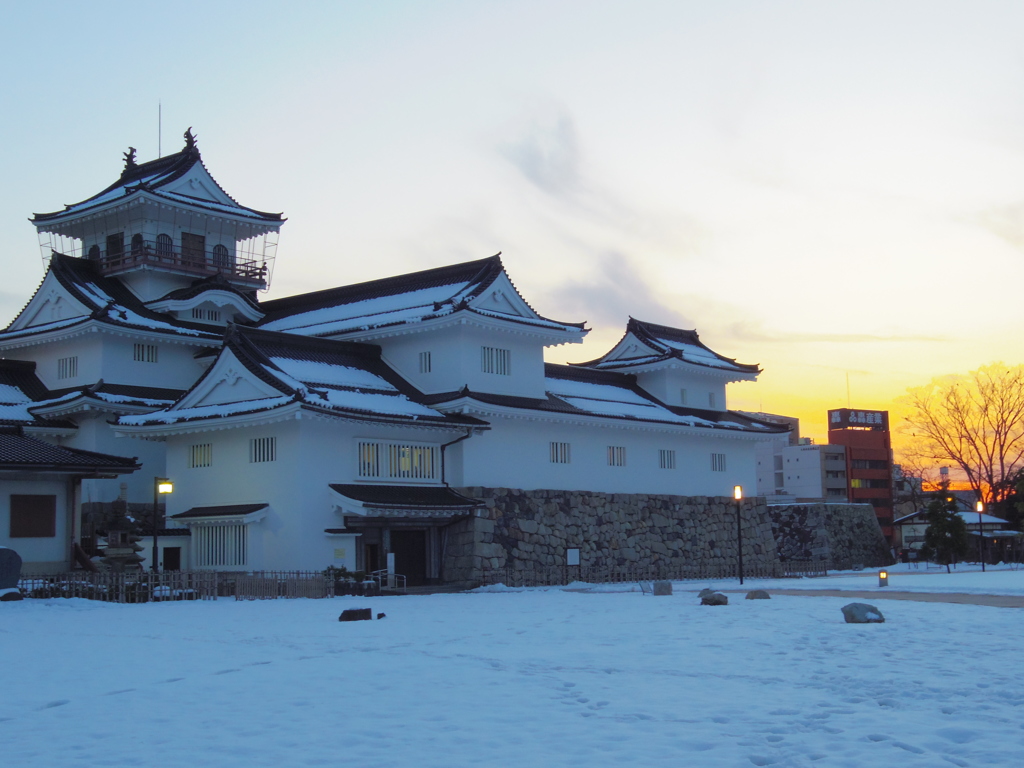 TOYAMA 城と夕日！