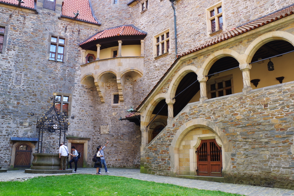 チェコ litovel 城の中庭