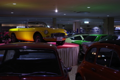 日本自動車博物館 一段高いところにある車は何かあるのかな