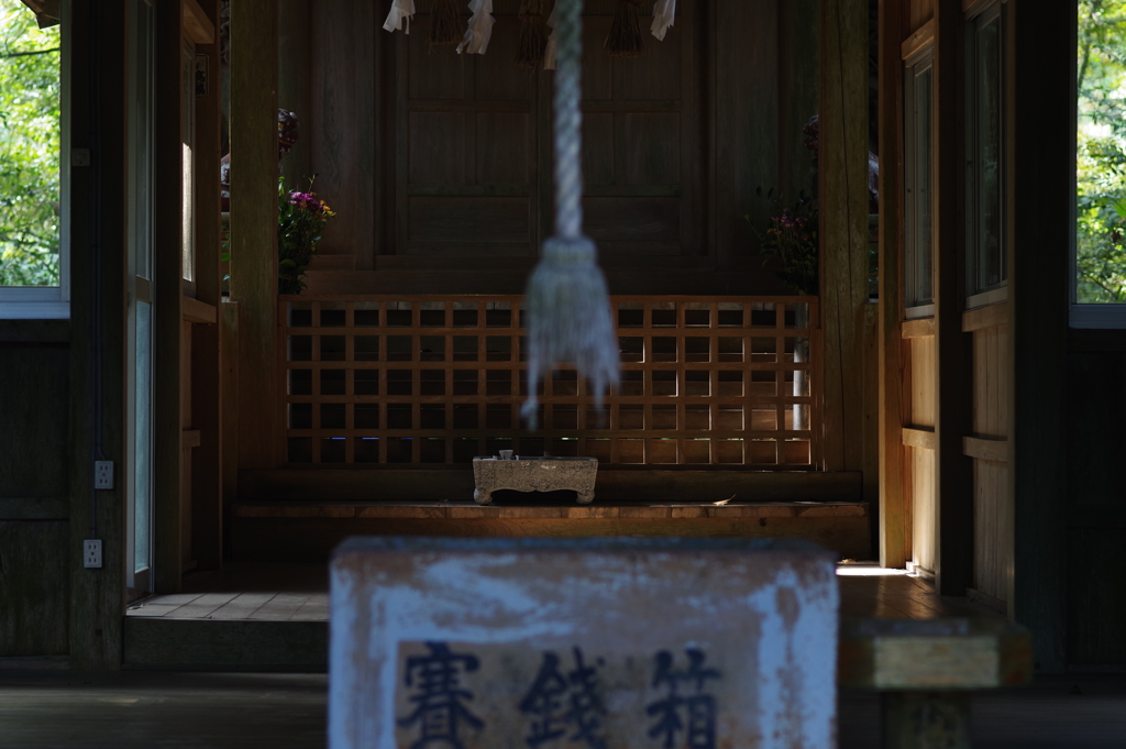 大分ちょっと観光 臼杵大仏 神社　雰囲気ある