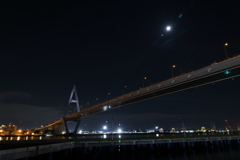 月夜の名港西大橋