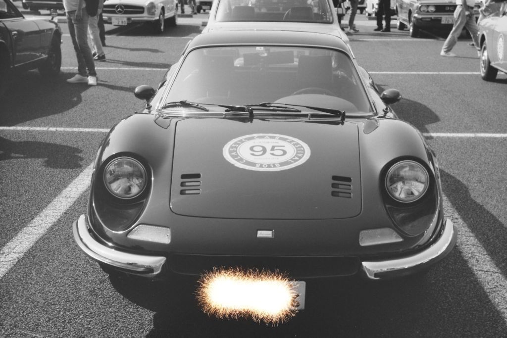 フェラーリ'・ディーノ　正面より
