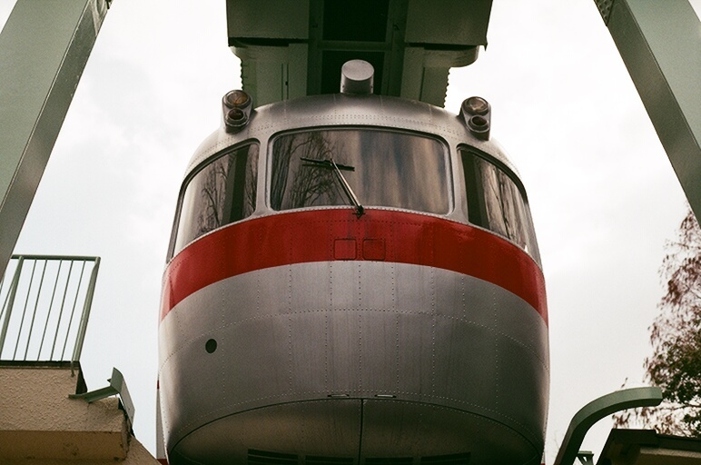 モノレール　フィルム　ＮＩＫＯＮ　ＦＥ