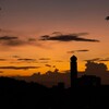 夕日　虹の塔