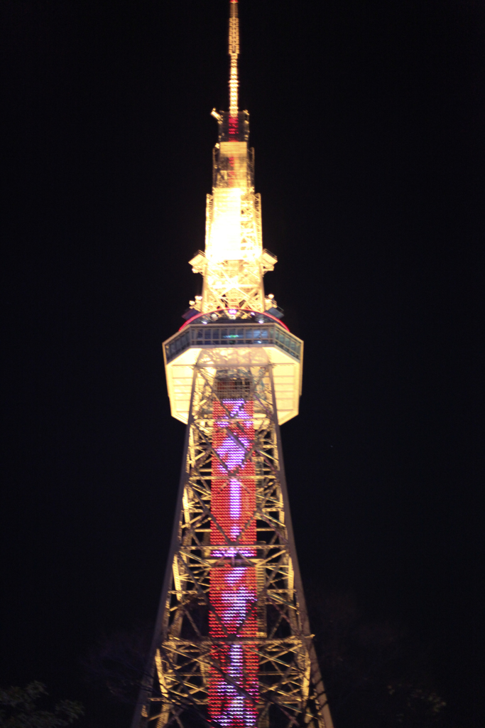 テレビ塔　スターウォーズイルミ