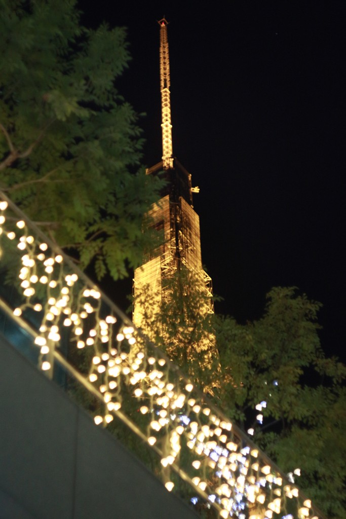 テレビ塔　その⑧　飲み会帰り