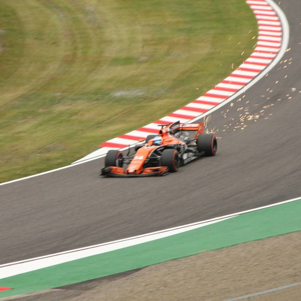 2017 F1日本GP  1コーナー  FP1