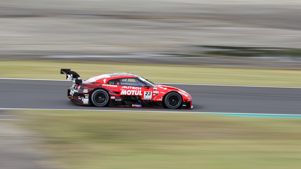 AUTECH MOTUL GTR
