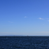 冬の海と空