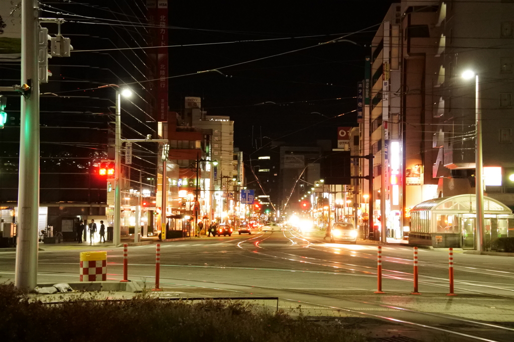 きらめく都会の夜
