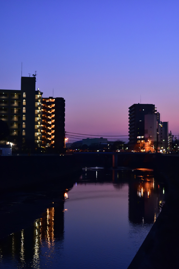 川辺の街～さらに下流へ2