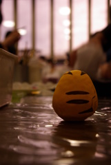 ピカ....？