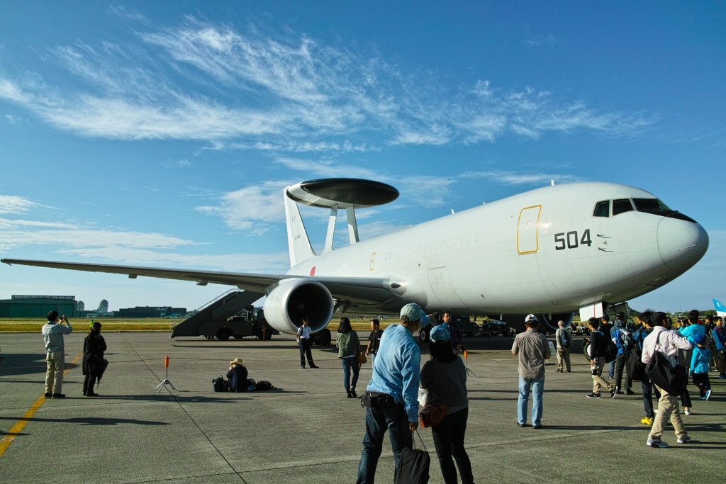 E767