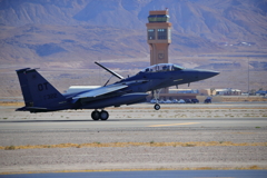 F15