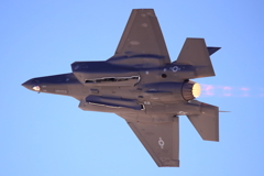 F35