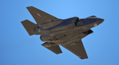 F35