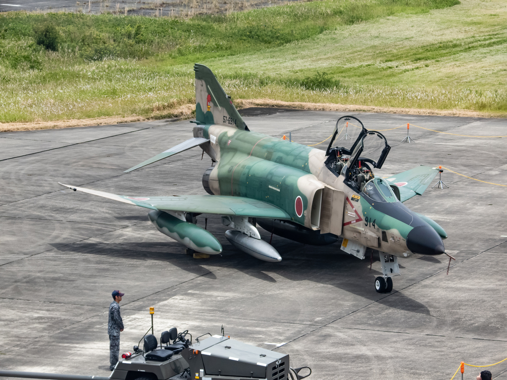 RF4E