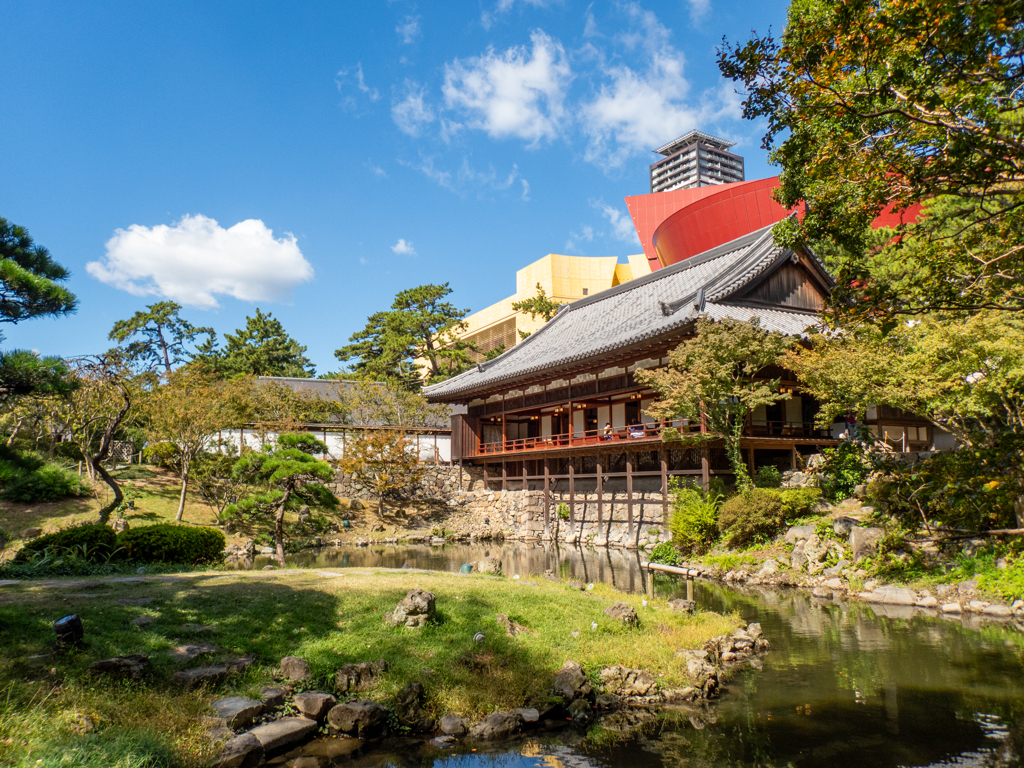 小倉城庭園にて