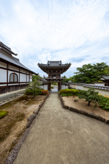 鐘楼門