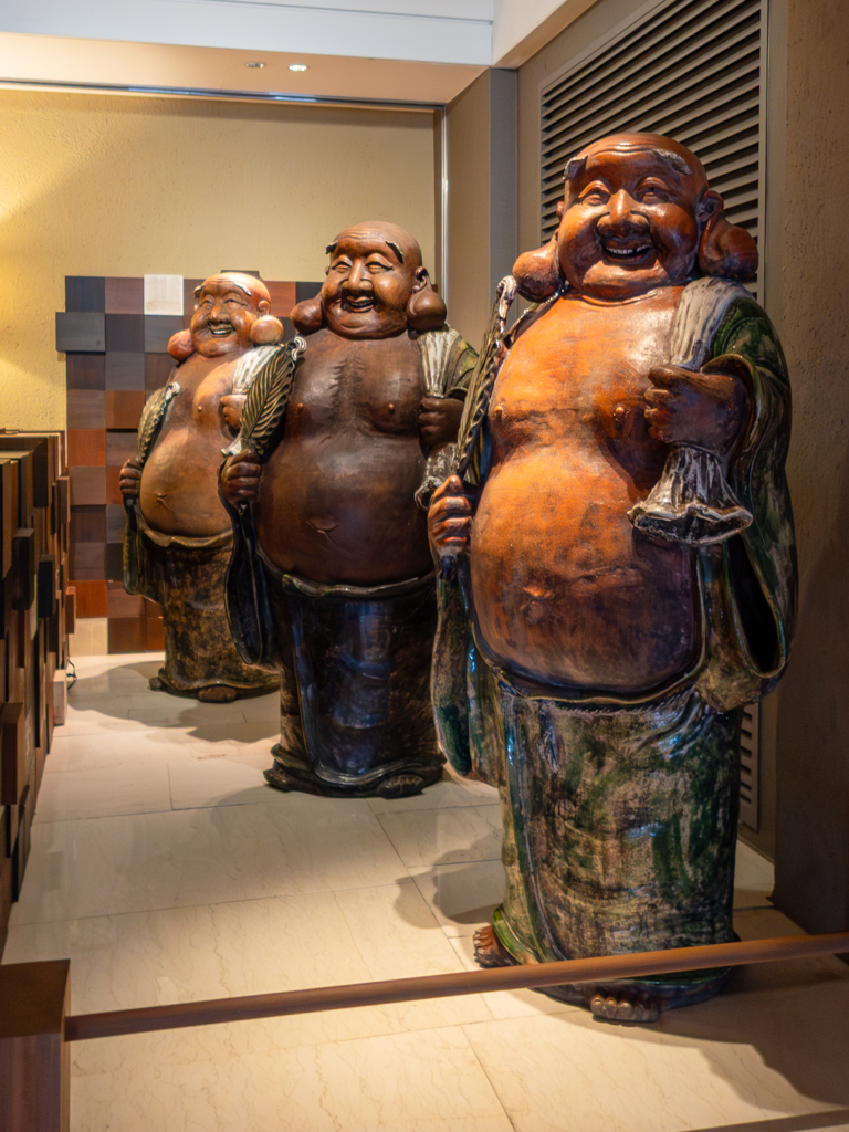 新年早々お目出たい