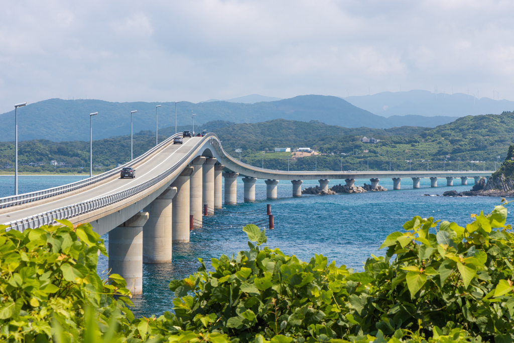 Up and down（角島大橋）