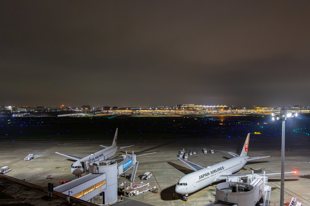 羽田の夜