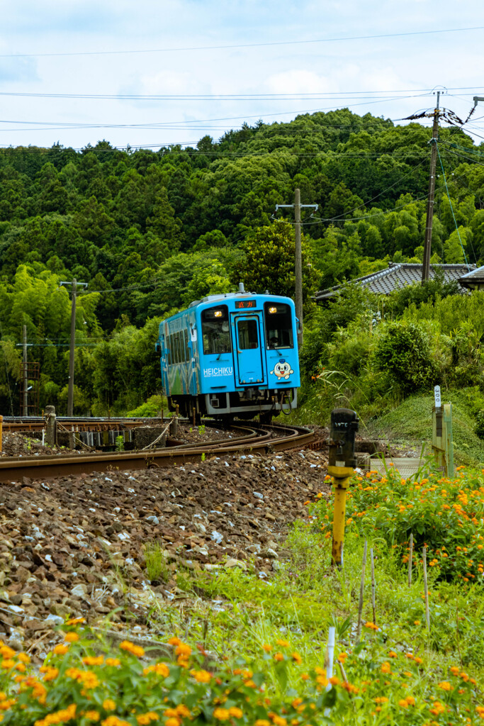 直方（のおがた）行きの列車は直方（ちょくほう）体？?