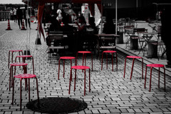 RED STOOLS