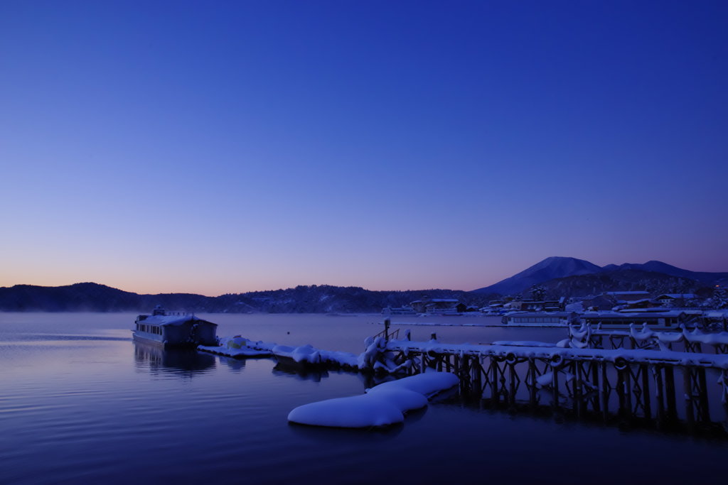 野尻湖 夜明け前