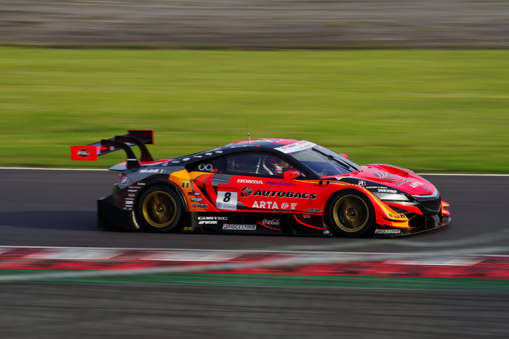 winner  ＡＲＴＡ　ＮＳＸ‐ＧＴ