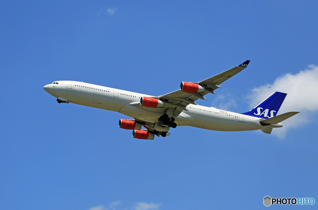「すかい」 SAS A340-313 OY-KBD Takeoff