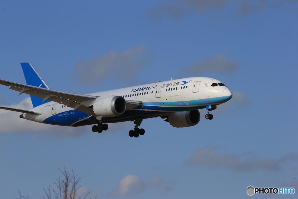 「晴れ」 厦門航空 787-9 B-2768 到着